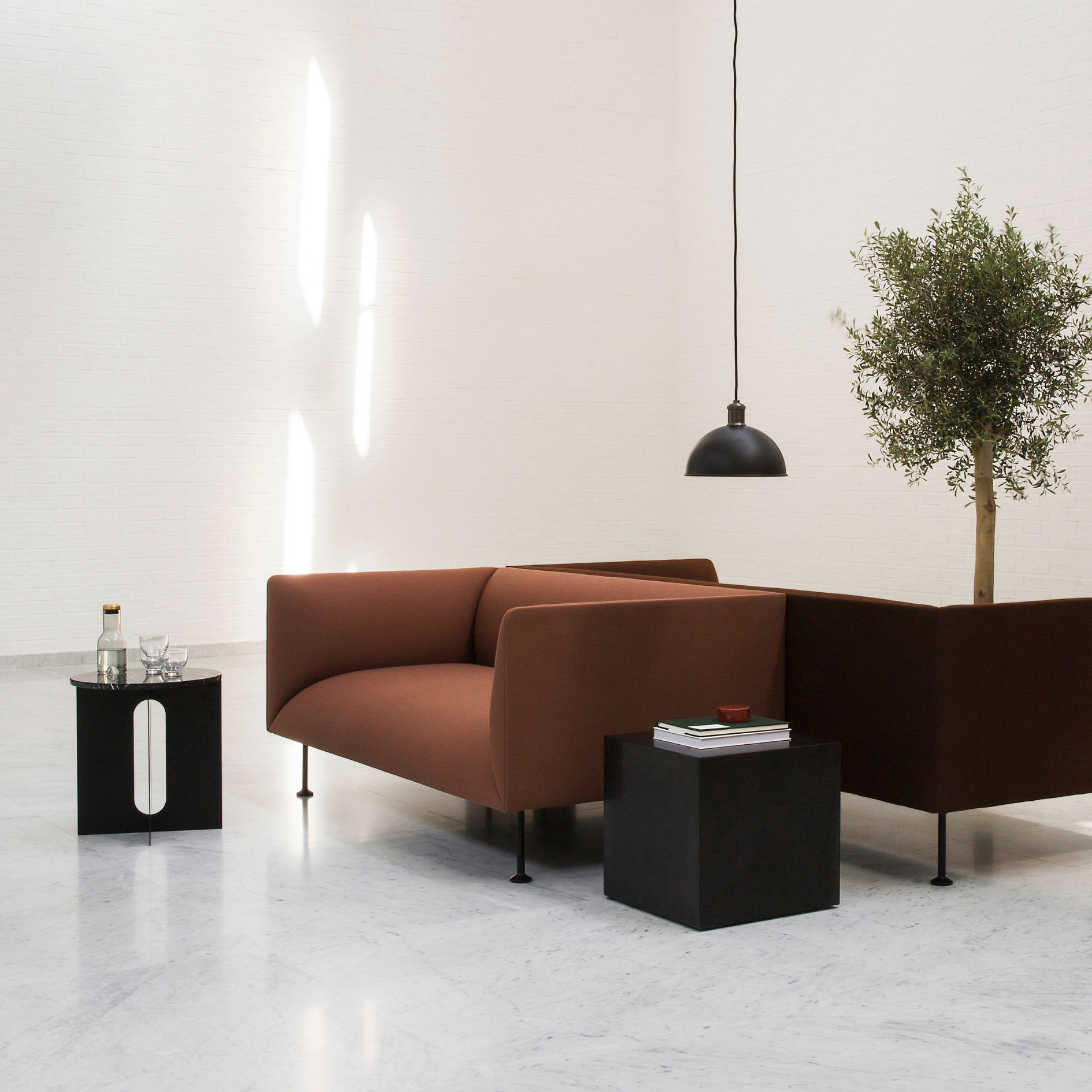 Plinth Cubic